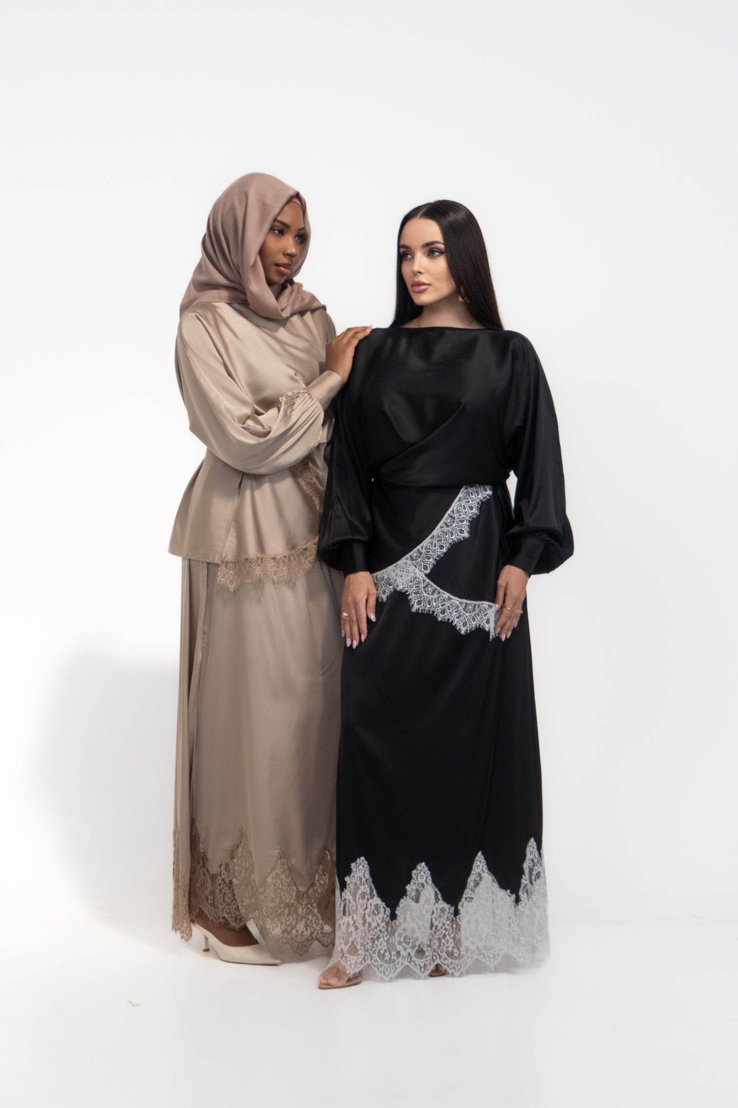 Zaria Lace Set
