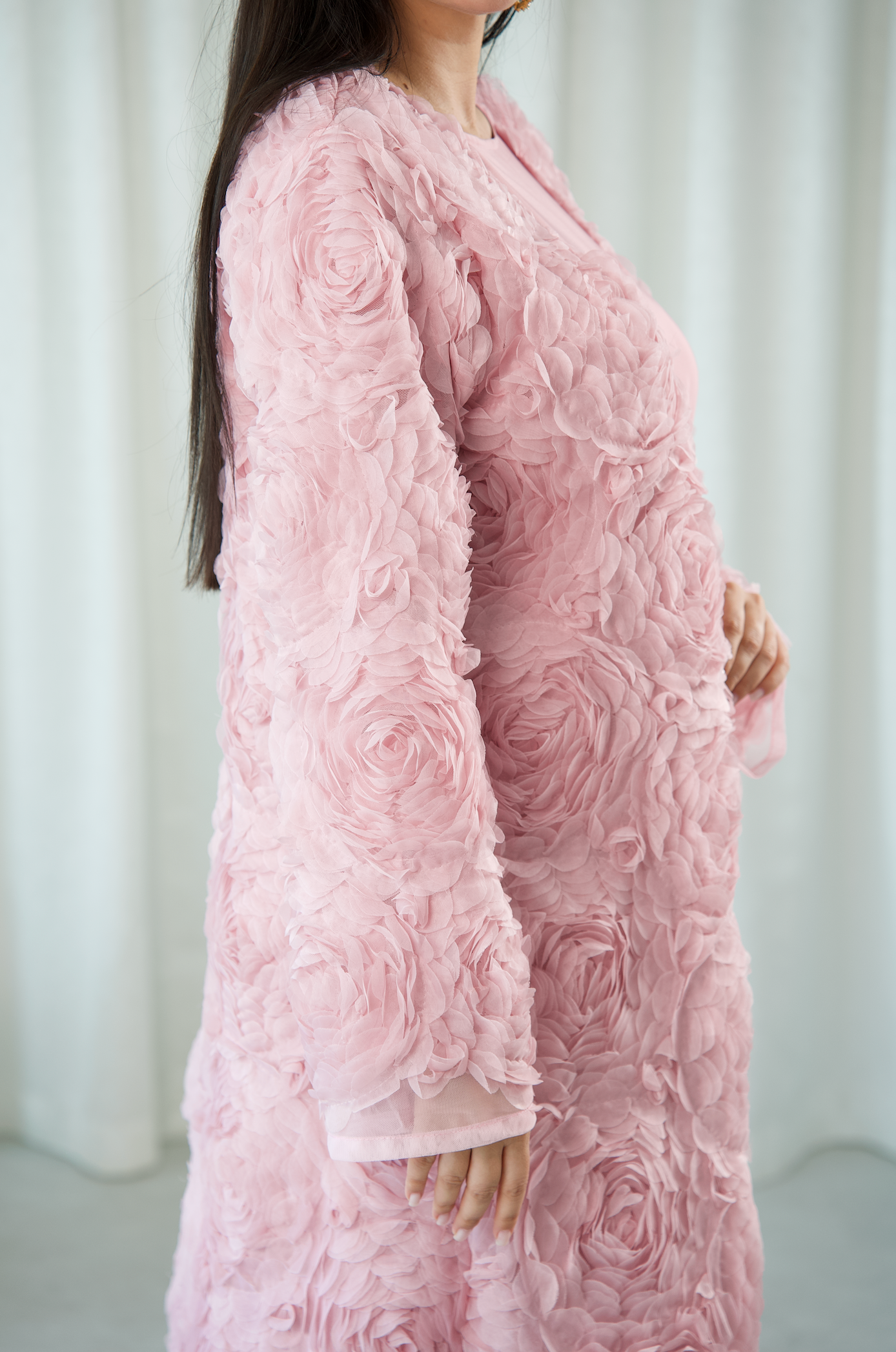 Rose Muse 3D Abaya Set